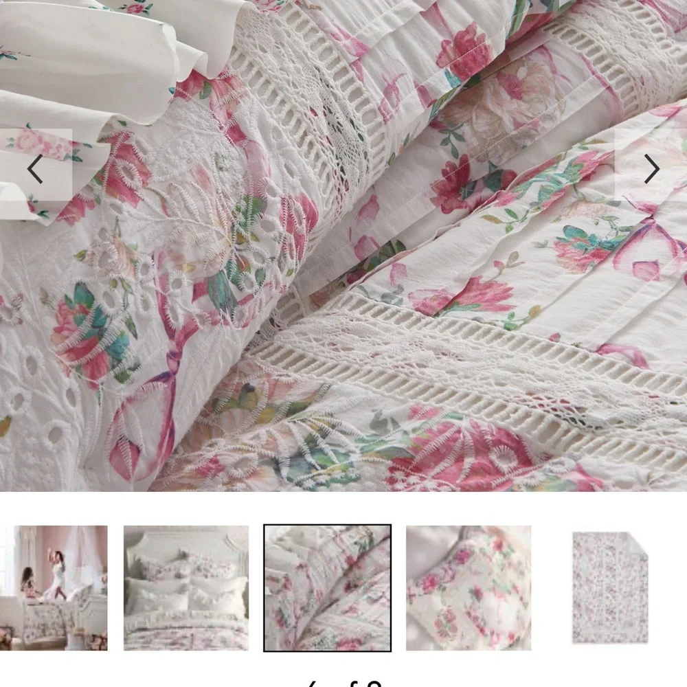 Love Shack Fancy Pottery Barn Cabbage Rose Quilt size Full/Queen EUC
